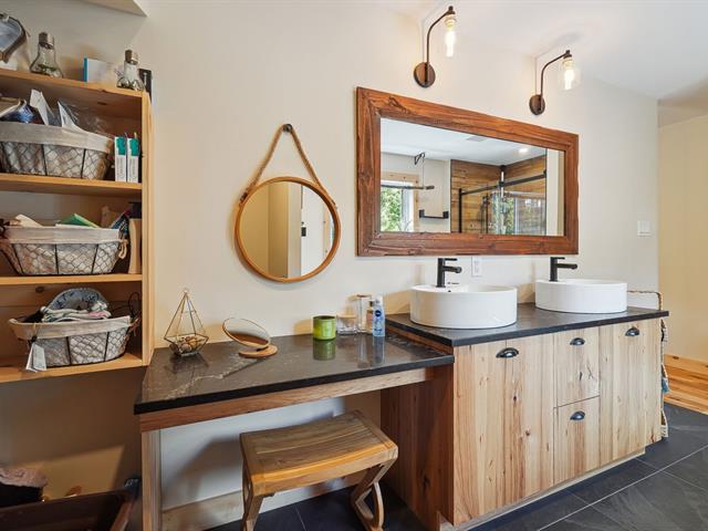 Fermette à vendre, Saint-Lin/Laurentides