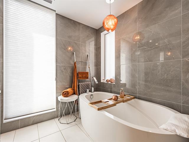 Salle de bains attenante à la CCP