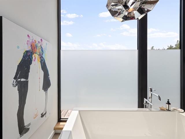 Salle de bains attenante à la CCP