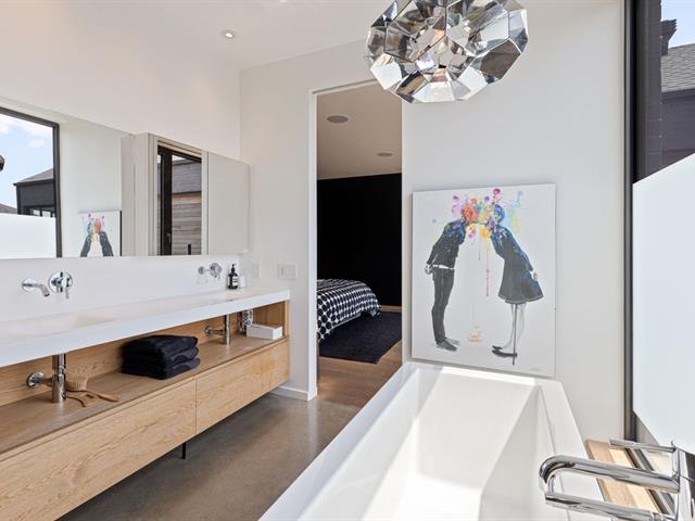 Salle de bains attenante à la CCP