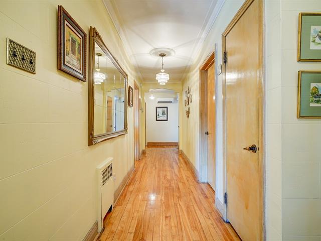 PASAGEWAY