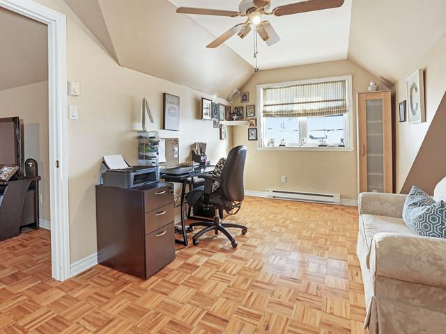 Maison à étages à vendre, Montréal (Saint-Laurent)