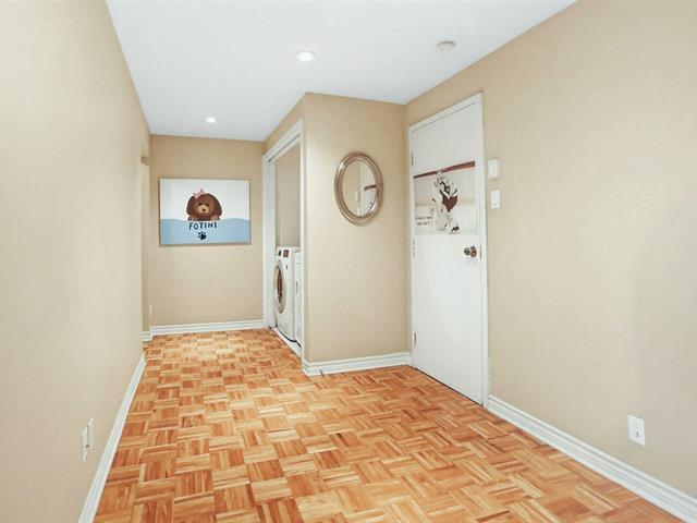 Maison à étages à vendre, Montréal (Saint-Laurent)