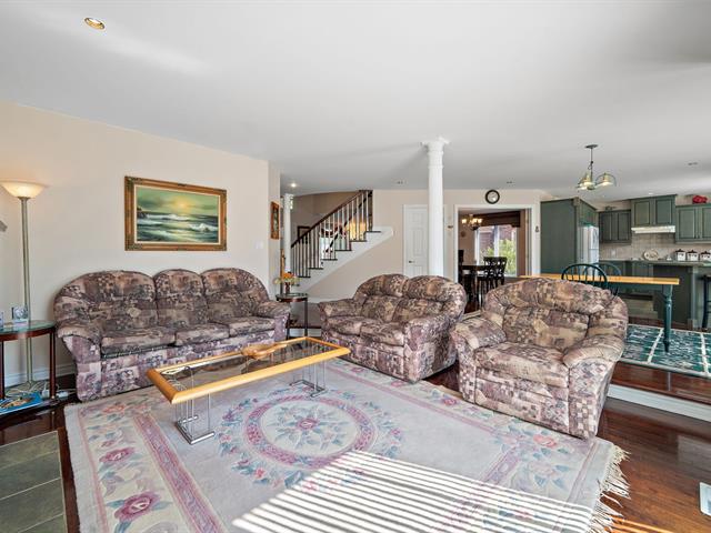 Two or more storey sold, Montréal (Saint-Laurent)
