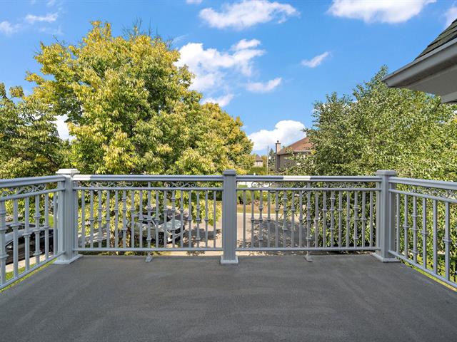 Two or more storey sold, Montréal (Saint-Laurent)