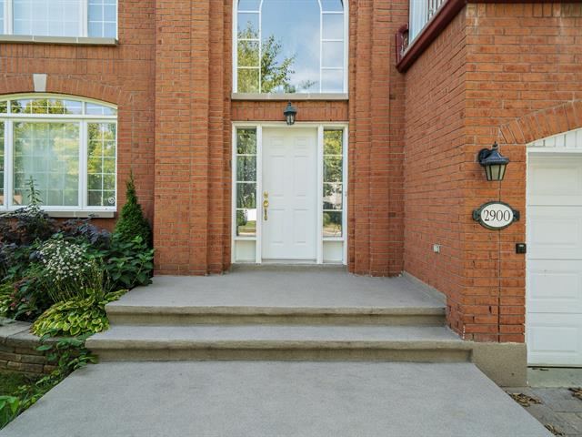 Two or more storey sold, Montréal (Saint-Laurent)