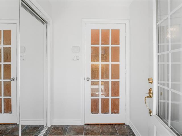 Maison à étages à vendre, Montréal (Saint-Laurent)