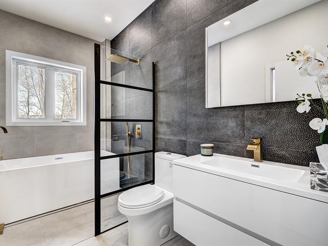 Salle de bains attenante à la CCP