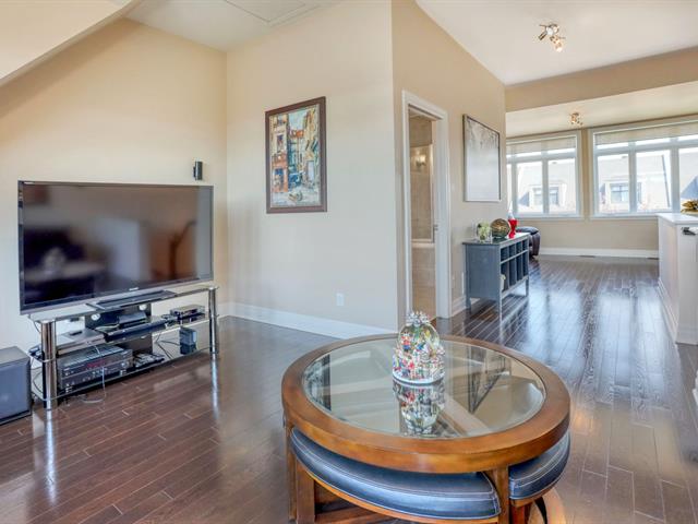 Two or more storey sold, Montréal (Saint-Laurent)