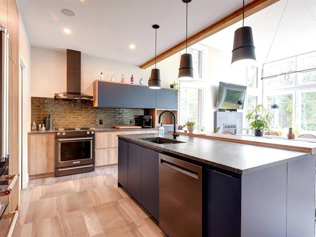 Duplex à vendre, Saint-Côme
