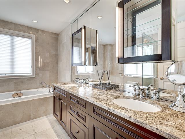 Salle de bains attenante à la CCP