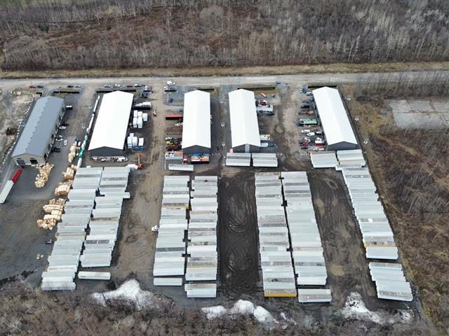 Bâtisse industrielle à louer, Rivière-Beaudette