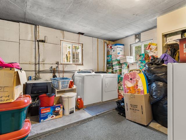Duplex sold, Montréal (Anjou)
