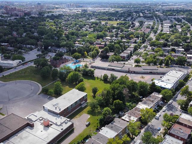 Duplex sold, Montréal (Anjou)