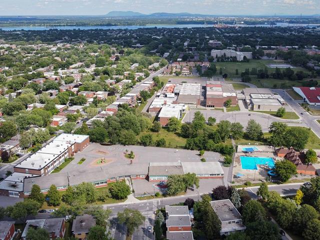 Duplex sold, Montréal (Anjou)