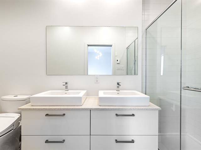 Salle de bains attenante à la CCP