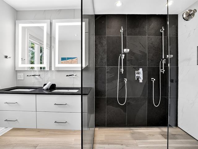 Salle de bains attenante à la CCP