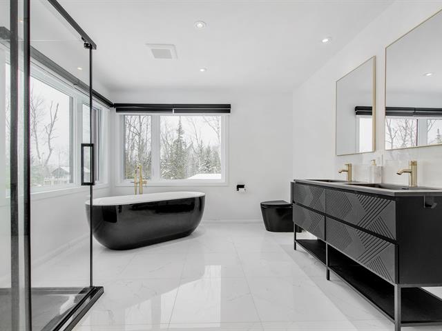 Salle de bains attenante à la CCP