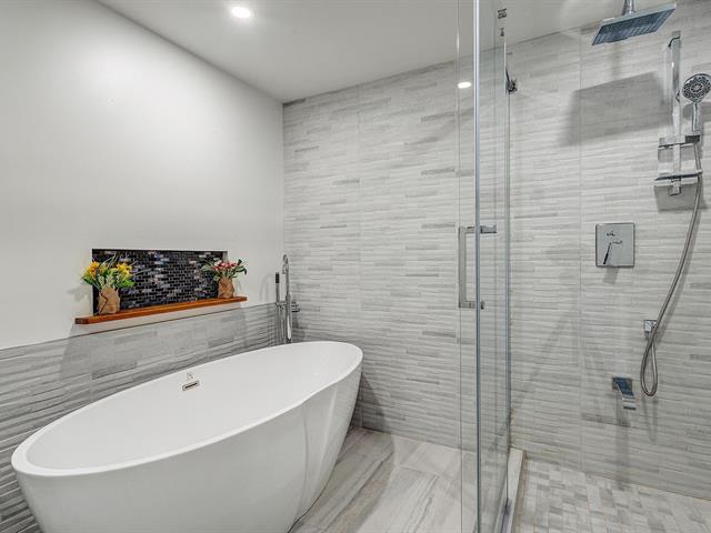 Salle de bains attenante à la CCP