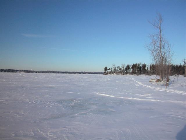 Vue sur l'eau