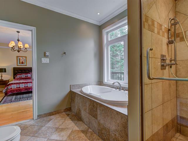 Salle de bains attenante à la CCP