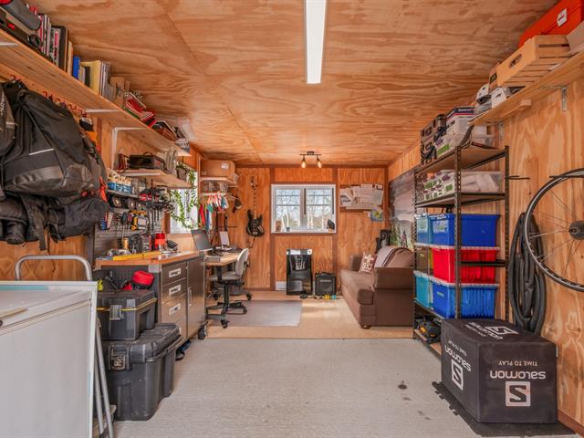 Shed