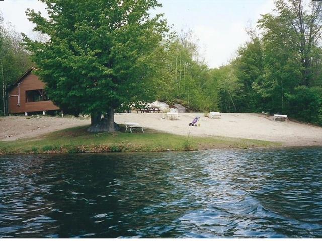 Accès au plan d'eau