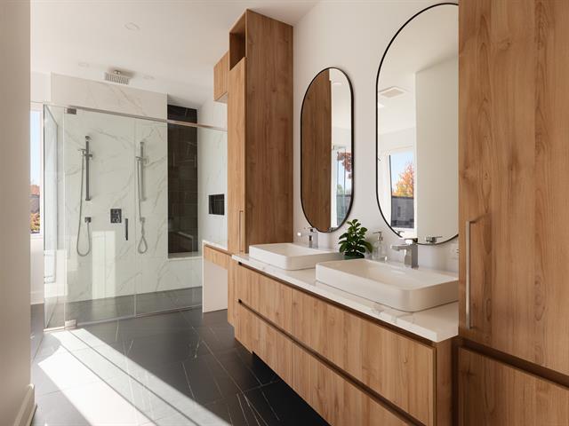 Salle de bains attenante à la CCP