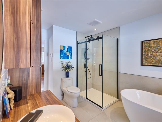 Salle de bains attenante à la CCP