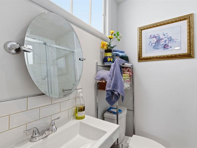 Salle de bains attenante à la CCP