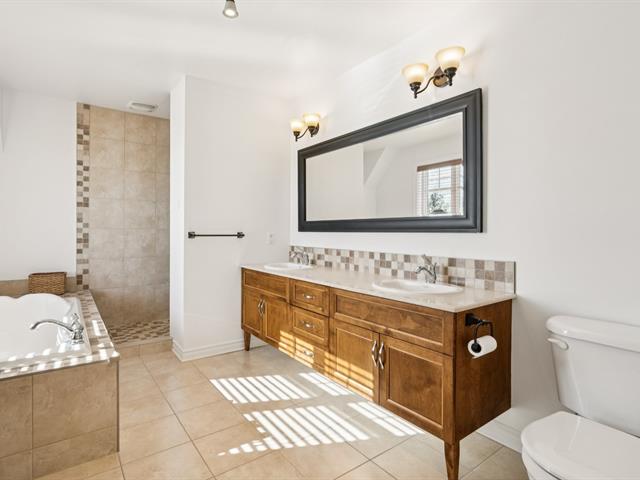 Salle de bains attenante à la CCP