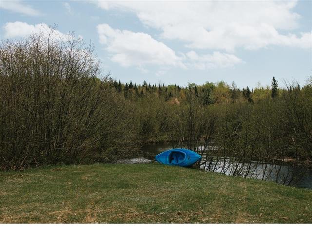 Vue sur l'eau