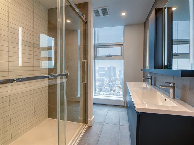 Salle de bains attenante à la CCP