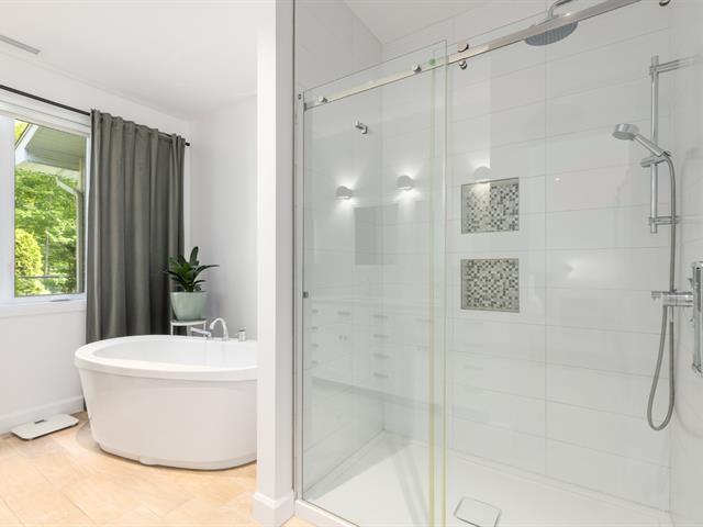 Salle de bains attenante à la CCP