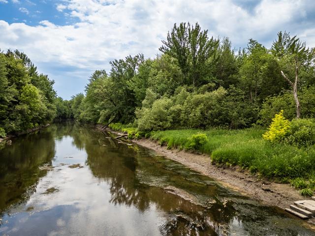 Accès au plan d'eau