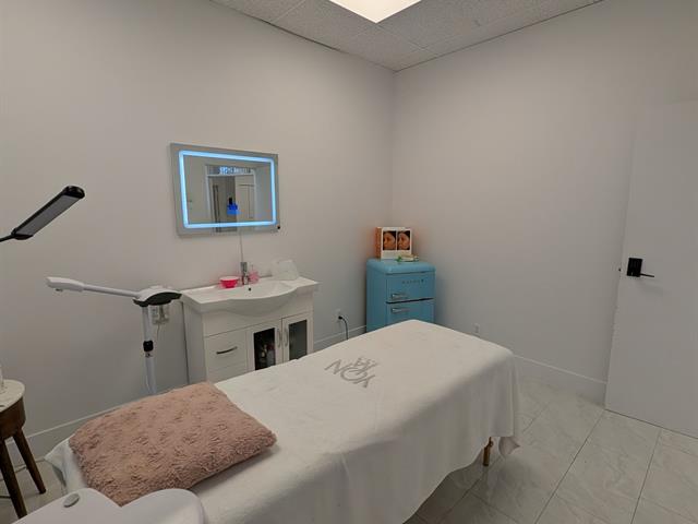 maison à vendre Laval (Chomedey)