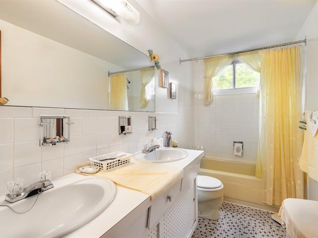 Maison à paliers multiples à vendre, Dollard-des-Ormeaux