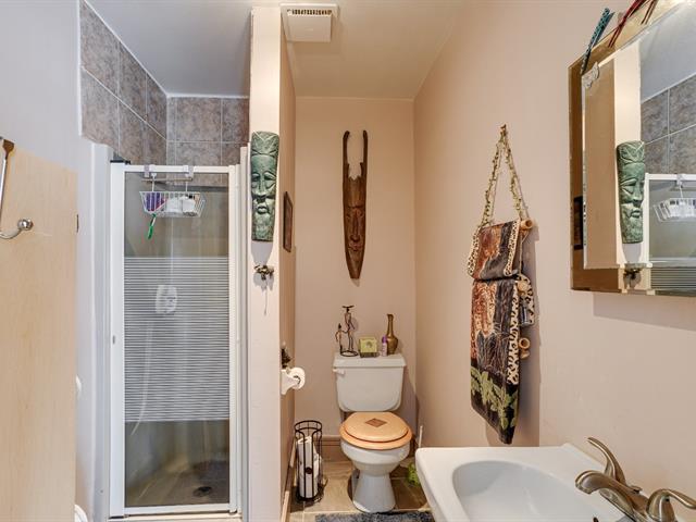 Ensuite bathroom