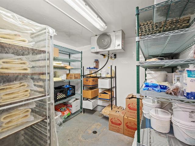 Cave/ chambre froide