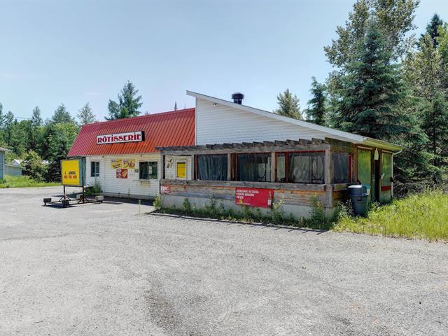 Bâtisse commerciale/Bureau à vendre, Sainte-Marcelline-de-Kildare