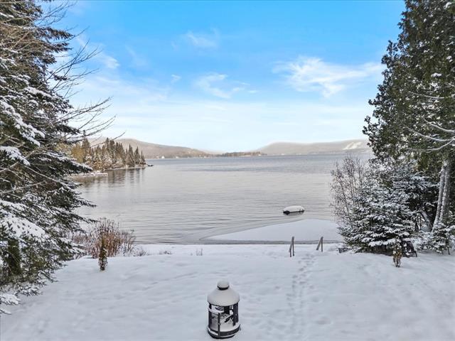 Access to a body of water