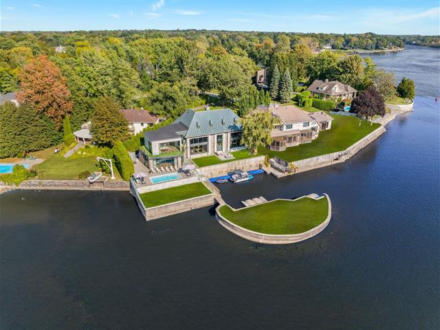 maison à vendre Laval (Laval-sur-le-Lac)