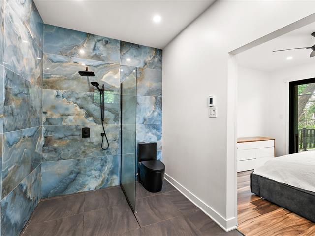 Salle de bains attenante à la CCP