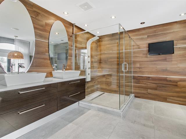 Salle de bains attenante à la CCP
