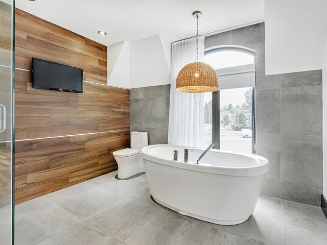 Salle de bains attenante à la CCP
