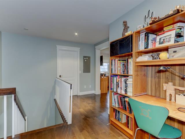 Two or more storey for sale, Laval (Laval-sur-le-Lac)