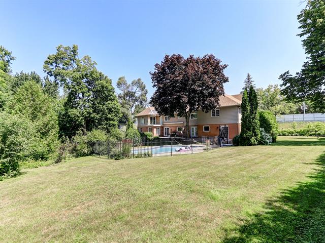 Maison à étages à vendre, Laval (Laval-sur-le-Lac)