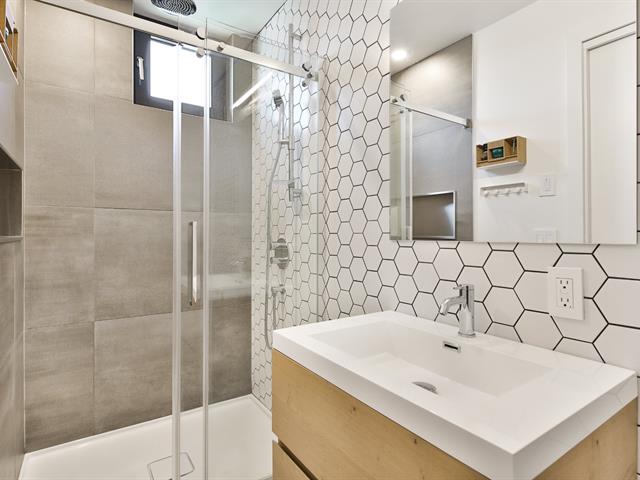 Salle de bains attenante à la CCP
