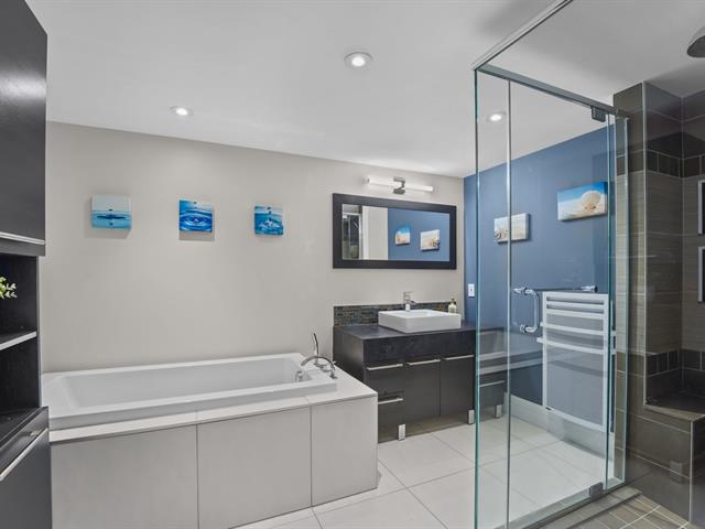 Salle de bains attenante à la CCP