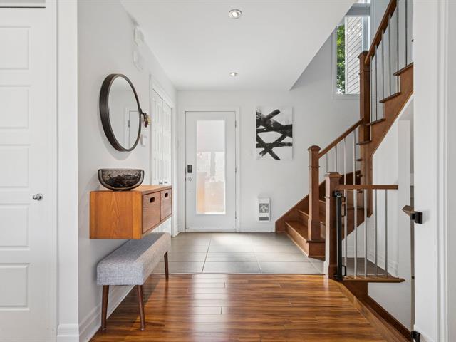Maison à étages à vendre, Montréal (Anjou)